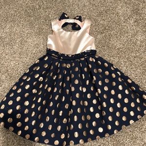 Girls size 6 super cute fancy dress